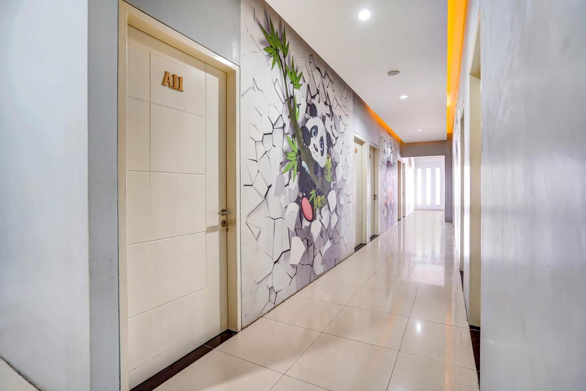 Capital O 90888 Bintang Diponggo Residence Surabaya Exterior foto